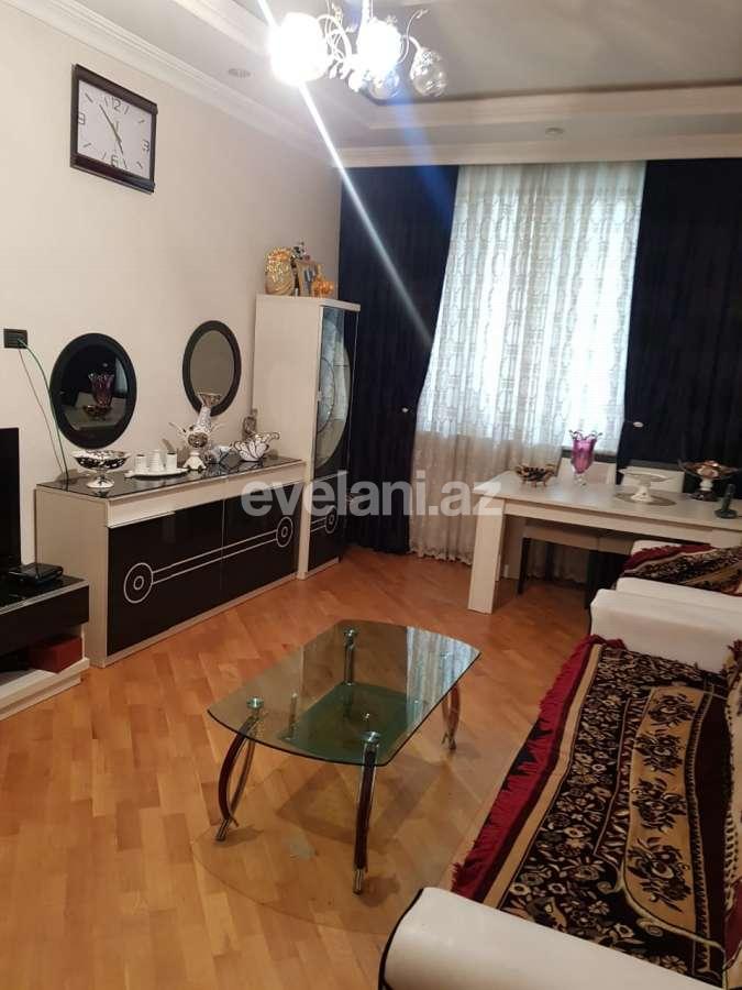 Satılır, yeni tikili, 2 otaqlı, 82 m², Bakı, Binəqədi r, 8-ci mikrorayon q, Azadlıq prospekti m.