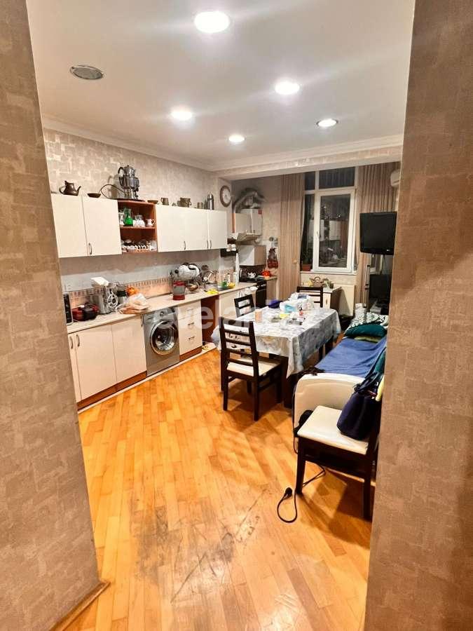 Продаётся, вторичка, 3-комнаты, 130 m², Баку, Наримановский r.