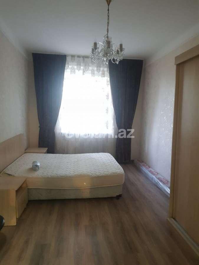 Rent, old building, 4 room, 100 m², Baku, Narimanov r.