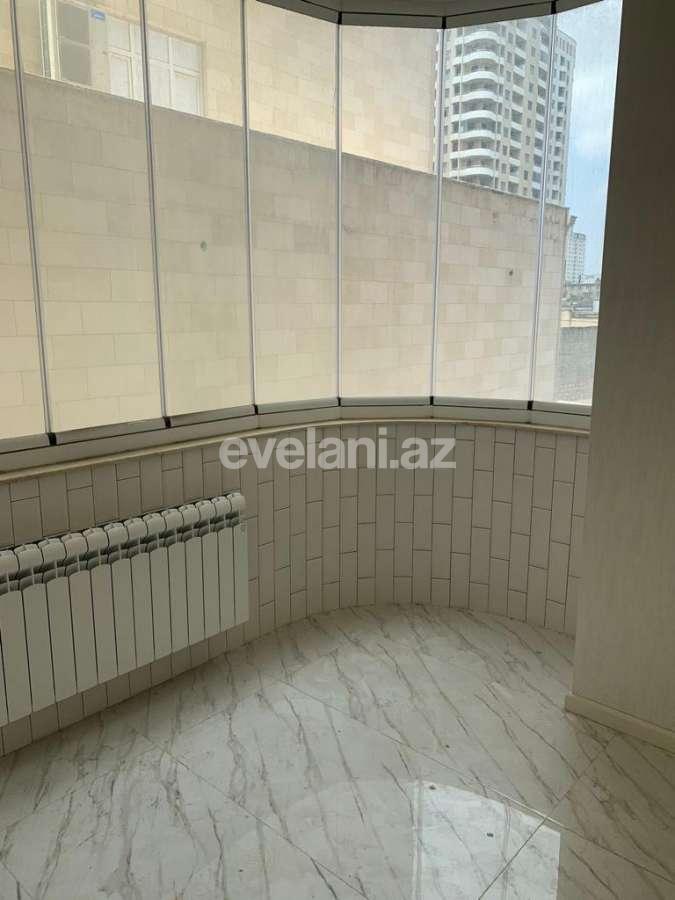 Satılır, yeni tikili, 4 otaqlı, 140 m², Bakı, Yasamal r, Yasamal q, Elmlər Akademiyası m.