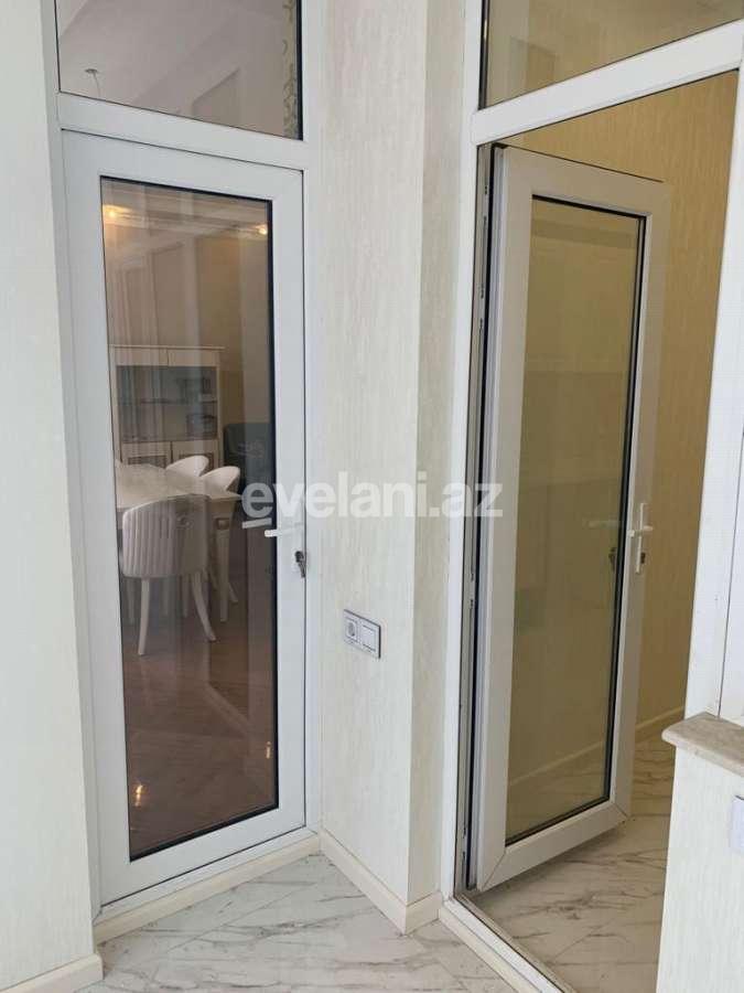 Satılır, yeni tikili, 4 otaqlı, 140 m², Bakı, Yasamal r, Yasamal q, Elmlər Akademiyası m.