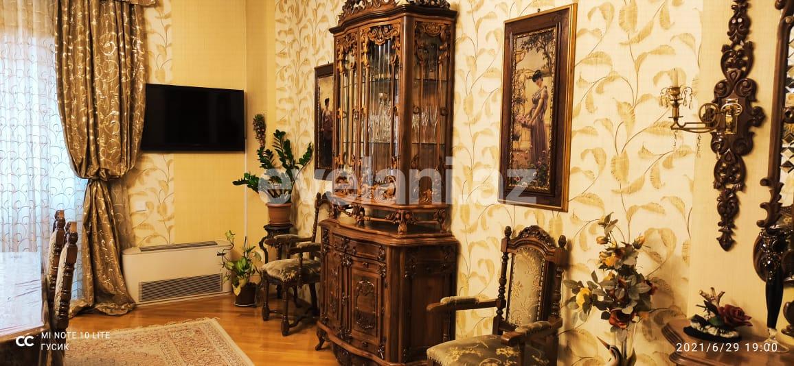 Satılır, yeni tikili, 3 otaqlı, 140 m², Bakı, Nəsimi r.