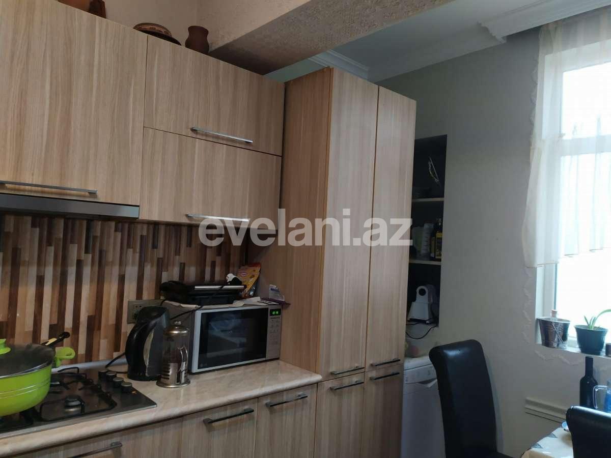 Satılır, köhnə tikili, 4 otaqlı, 100 m², Bakı, Xətai r, Şah İsmayıl Xətai m.