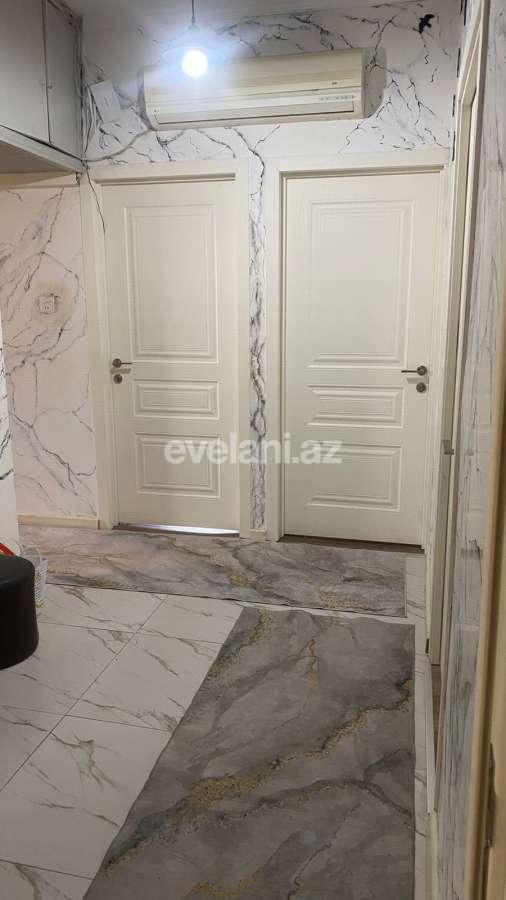 Satılır, köhnə tikili, 4 otaqlı, 100 m², Bakı, Xətai r, Şah İsmayıl Xətai m.