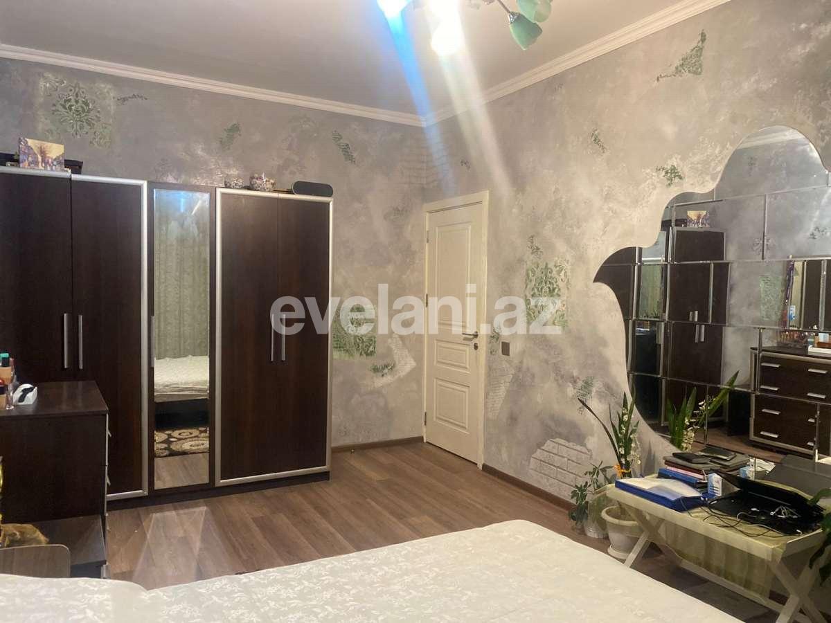 Satılır, köhnə tikili, 4 otaqlı, 100 m², Bakı, Xətai r, Şah İsmayıl Xətai m.