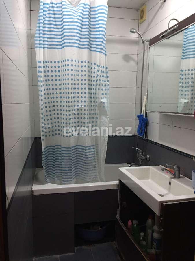 Satılır, köhnə tikili, 4 otaqlı, 100 m², Bakı, Nərimanov r, Gənclik m.