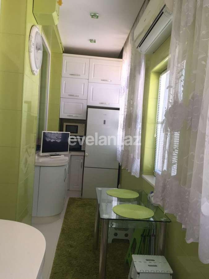 Satılır, yeni tikili, 2 otaqlı, 68 m², Bakı, Nəsimi r, 28 may m.
