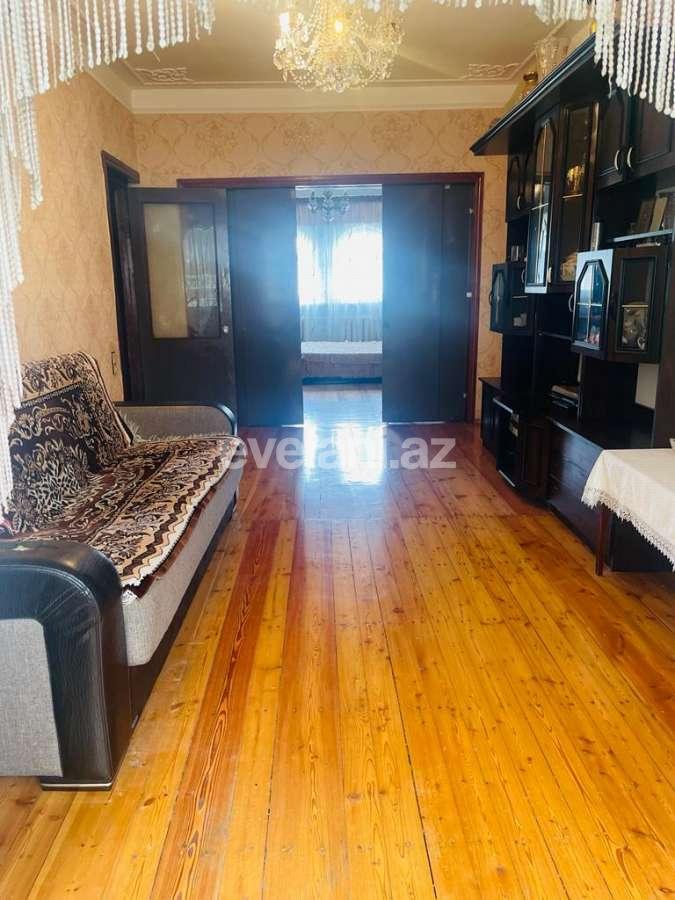 Satılır, köhnə tikili, 4 otaqlı, 90 m², Bakı, Yasamal r, Yeni Yasamal q.
