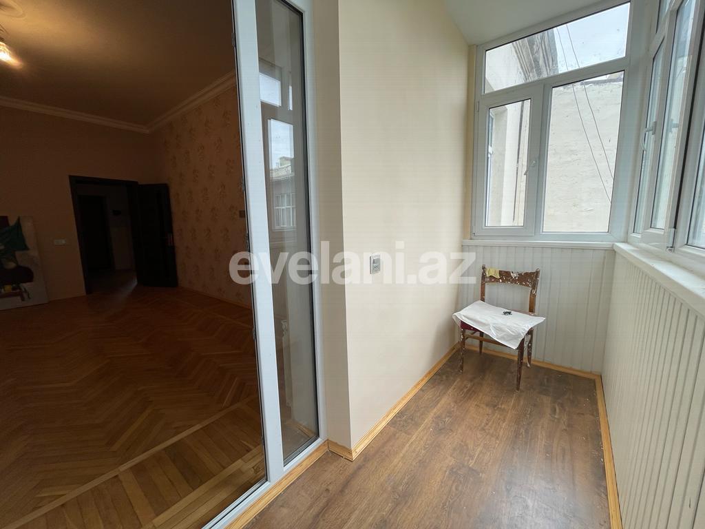 Sale, old building, 2 room, 55 m², Baku, Yasamal r, Elmlar Akademiyası m.