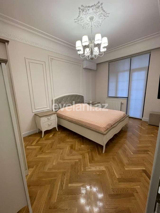 Sale, new building, 4 room, 205 m², Baku, Yasamal r, Elmlar Akademiyası m.