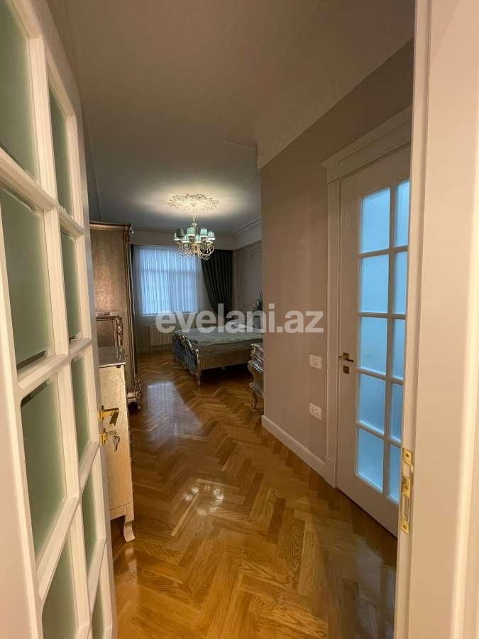 Sale, new building, 4 room, 205 m², Baku, Yasamal r, Elmlar Akademiyası m.