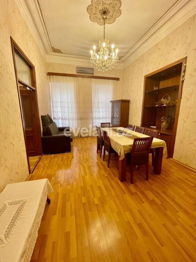 Rent, old building, 3 room, 72 m², Baku, Sabail r, Icheri Sheher m.