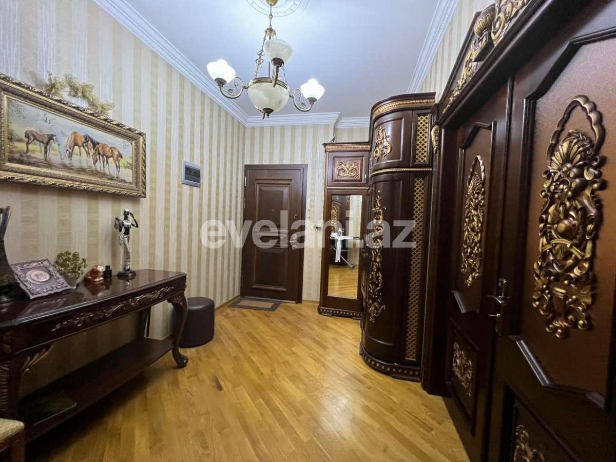 Продаётся, вторичка, 3-комнаты, 125 m², Баку, Бинагадинский r, Мемар Аджеми m.