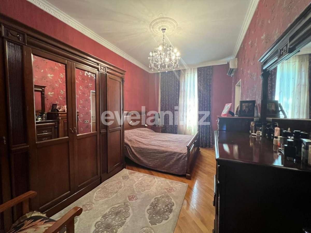 Продаётся, вторичка, 3-комнаты, 125 m², Баку, Бинагадинский r, Мемар Аджеми m.