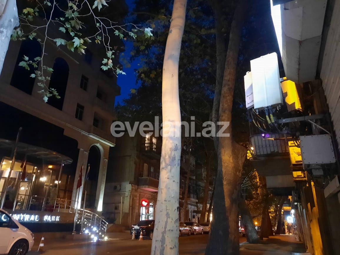 Satılır, köhnə tikili, 3 otaqlı, 62 m², Bakı, Nəsimi r.