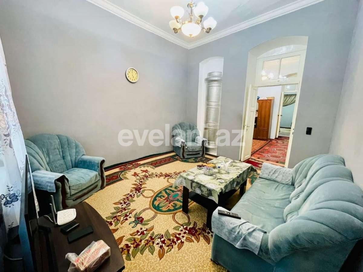Satılır, köhnə tikili, 3 otaqlı, 62 m², Bakı, Nəsimi r.