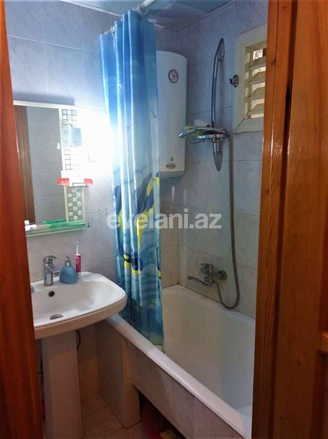 Satılır, köhnə tikili, 3 otaqlı, 58.2 m², Bakı, Nizami r, Qara Qarayev m.