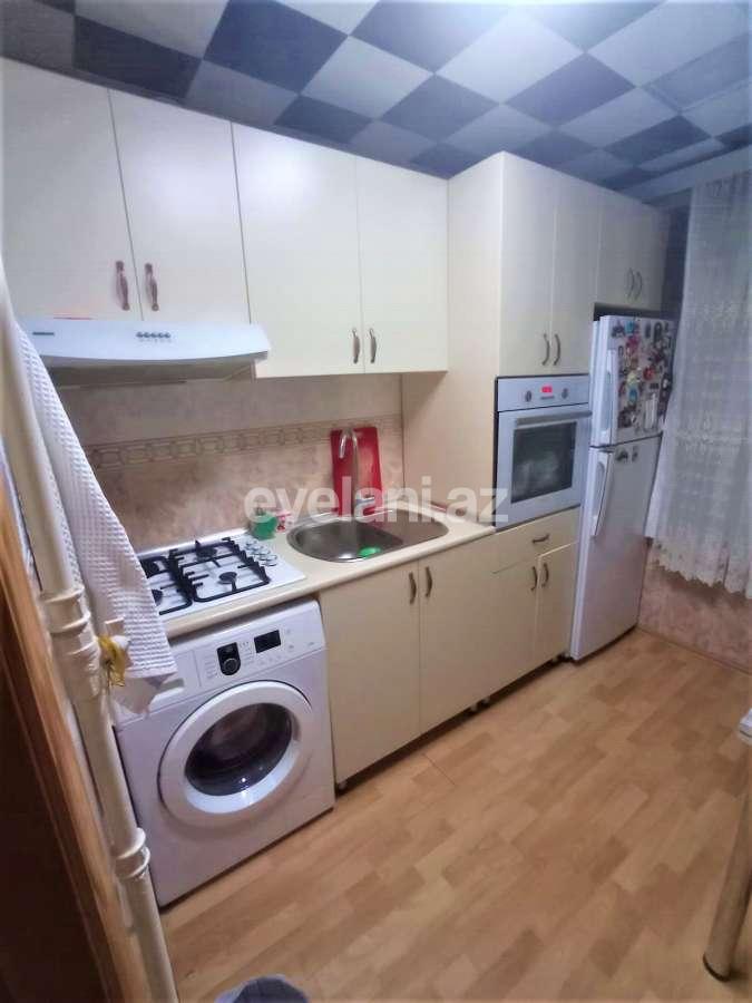 Satılır, köhnə tikili, 3 otaqlı, 58.2 m², Bakı, Nizami r, Qara Qarayev m.