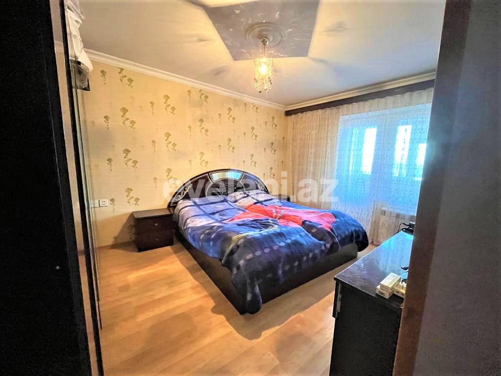 Satılır, köhnə tikili, 3 otaqlı, 80 m², Bakı, Nizami r, Neftçilər m.