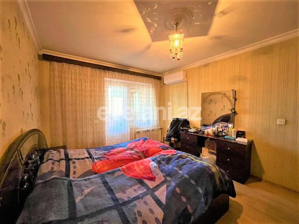Satılır, köhnə tikili, 3 otaqlı, 80 m², Bakı, Nizami r, Neftçilər m.