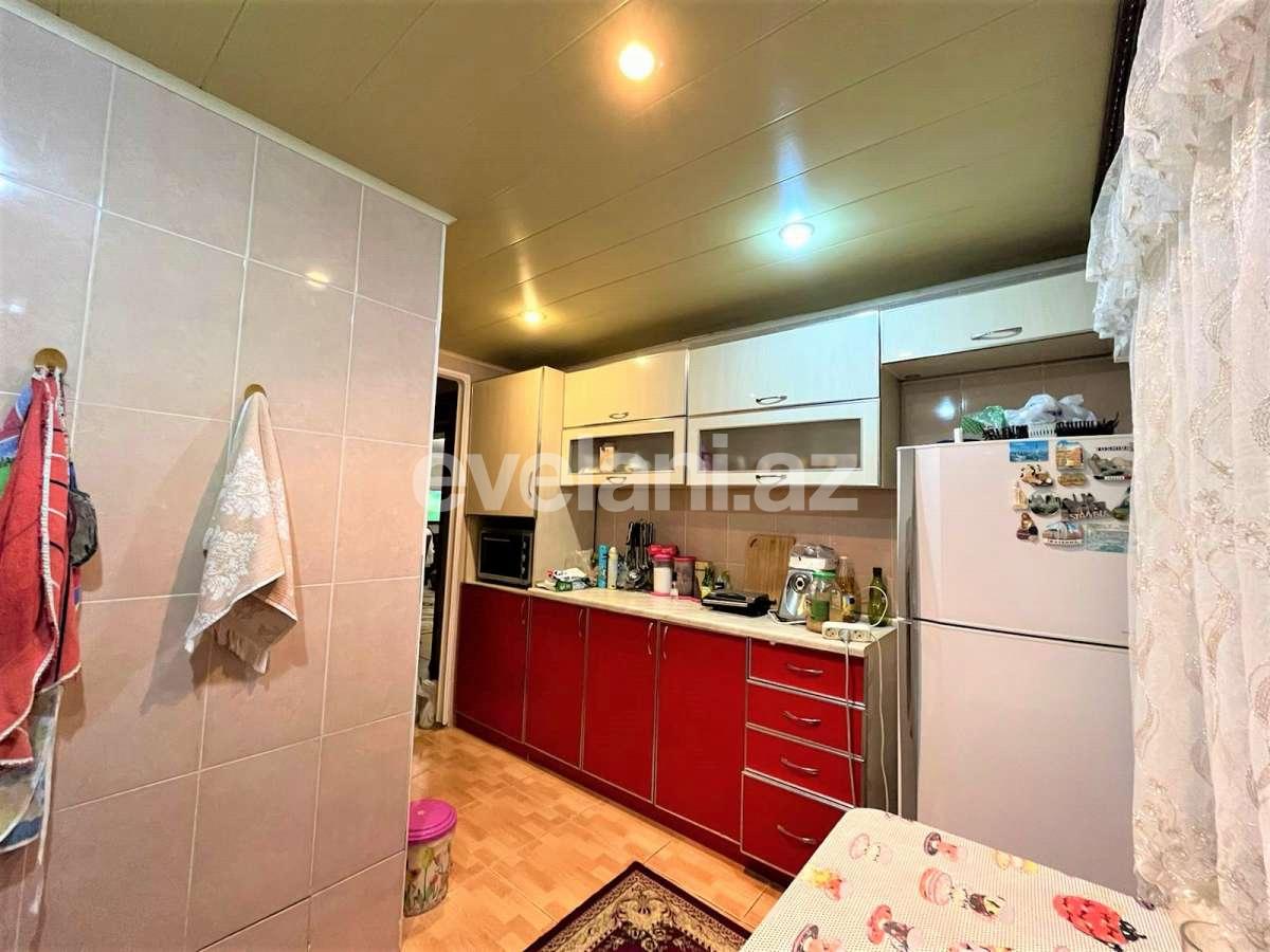 Satılır, köhnə tikili, 3 otaqlı, 80 m², Bakı, Nizami r, Neftçilər m.