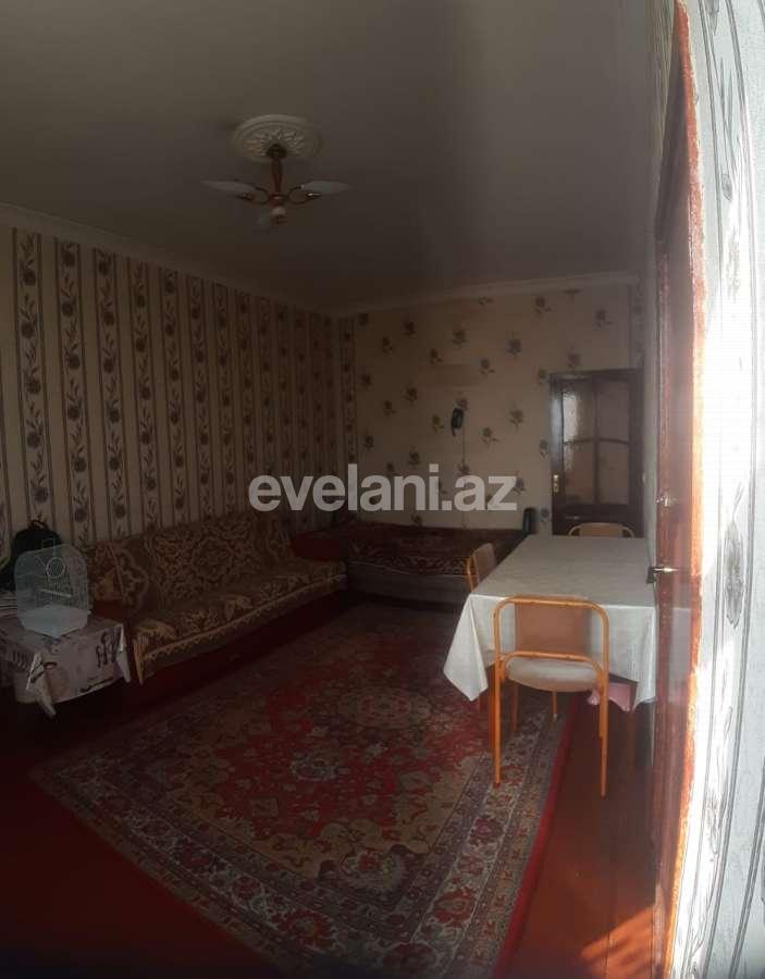 Satılır, köhnə tikili, 2 otaqlı, 50 m², Bakı, Nəsimi r, 3-cü mikrorayon q, Memar Əcəmi m.