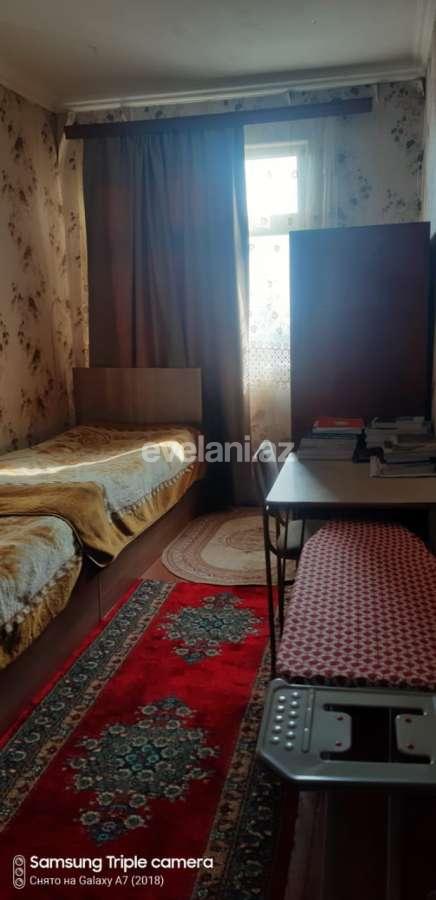 Satılır, köhnə tikili, 2 otaqlı, 50 m², Bakı, Nəsimi r, 3-cü mikrorayon q, Memar Əcəmi m.