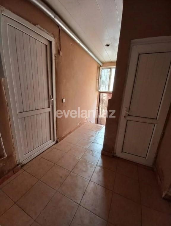 Satılır, köhnə tikili, 4 otaqlı, 105 m², Bakı, Nərimanov r.