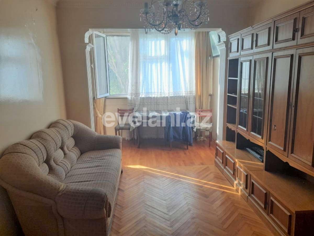 Satılır, köhnə tikili, 3 otaqlı, 65 m², Bakı, Nəsimi r, Memar Əcəmi m.