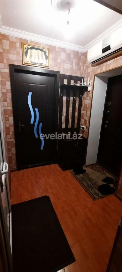 Satılır, köhnə tikili, 3 otaqlı, 55 m², Sumqayıt, 8-ci mikrorayon r.
