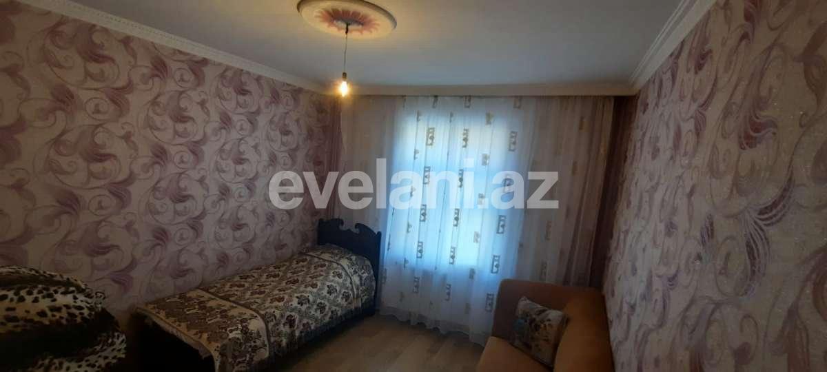 Satılır, köhnə tikili, 3 otaqlı, 55 m², Sumqayıt, 8-ci mikrorayon r.