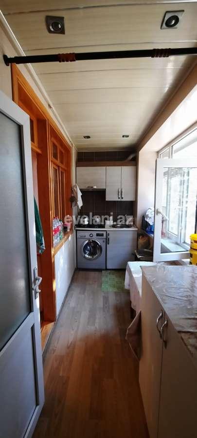 Satılır, köhnə tikili, 3 otaqlı, 55 m², Sumqayıt, 8-ci mikrorayon r.