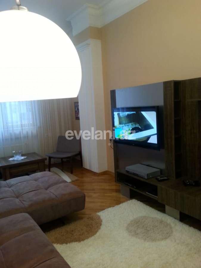 Satılır, yeni tikili, 2 otaqlı, 70 m², Bakı, Nəsimi r, 28 may m.