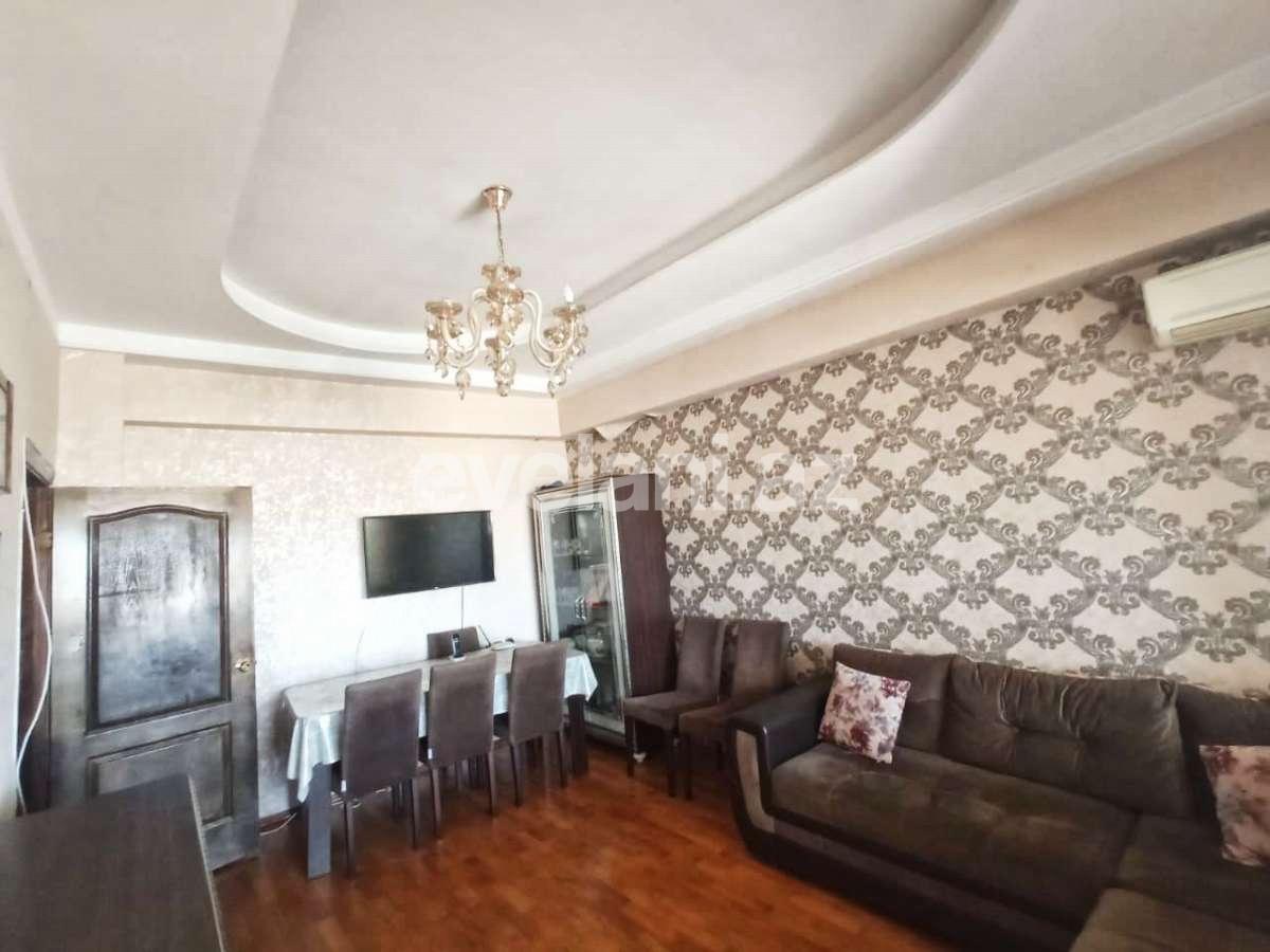 Satılır, yeni tikili, 3 otaqlı, 81 m², Bakı, Nizami r, Qara Qarayev m.
