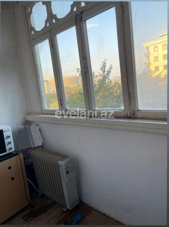Sale, old building, 3 room, 82 m², Baku, Yasamal r, Yasamal d.