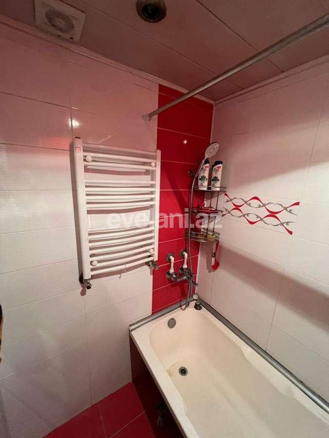 Satılır, köhnə tikili, 3 otaqlı, 63 m², Sumqayıt, 9-cu mikrorayon r.