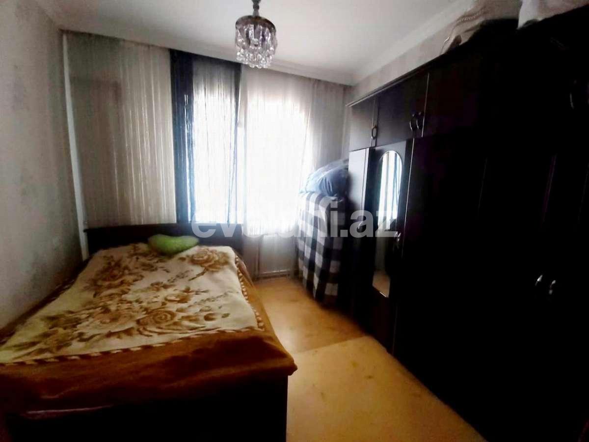 Satılır, köhnə tikili, 3 otaqlı, 63 m², Sumqayıt, 9-cu mikrorayon r.