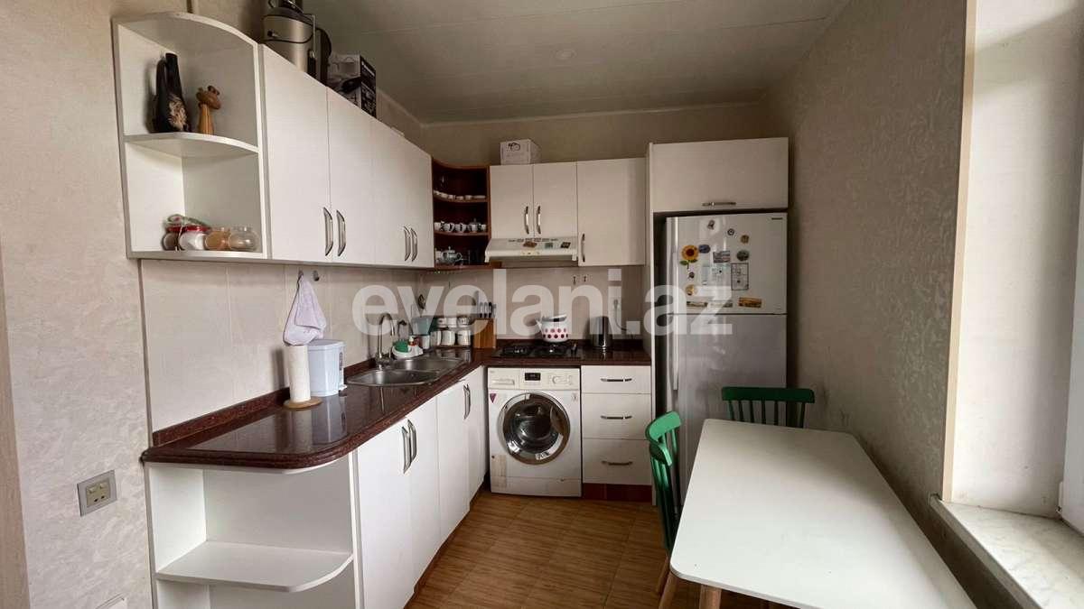 Kirayə verilir, köhnə tikili, 3 otaqlı, 70 m², Bakı, Nizami r.