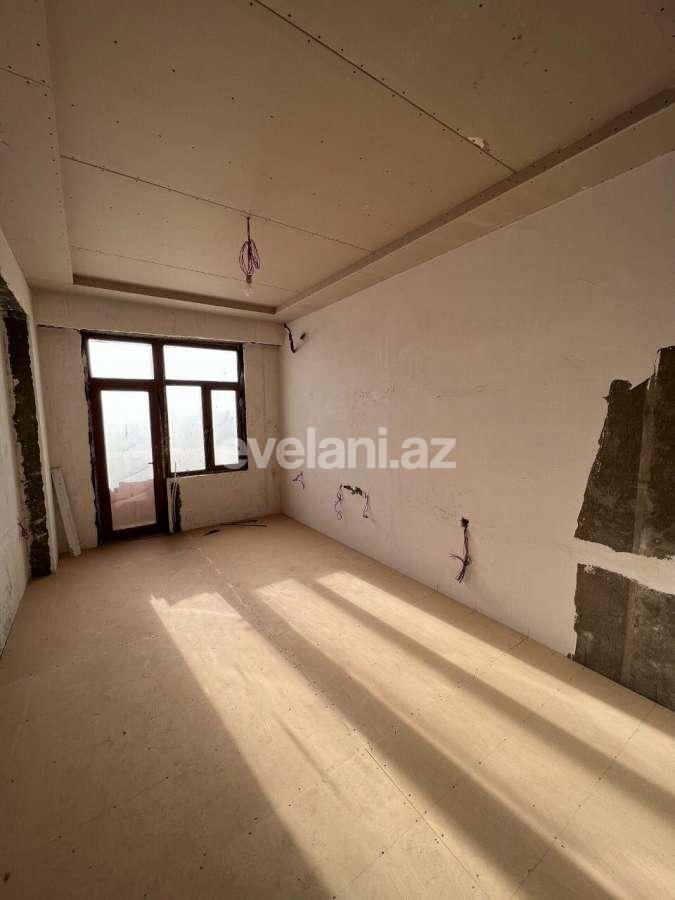 Satılır, yeni tikili, 3 otaqlı, 112 m², Bakı, Binəqədi r, 7-ci mikrorayon q, Azadlıq prospekti m.