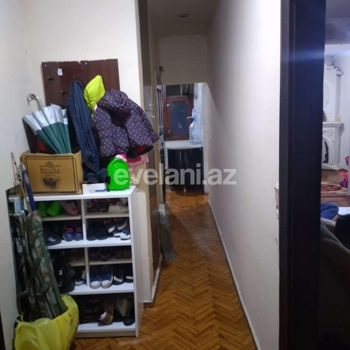 Satılır, köhnə tikili, 4 otaqlı, 90 m², Bakı, 7-ci mikrorayon q, Dərnəgül m.