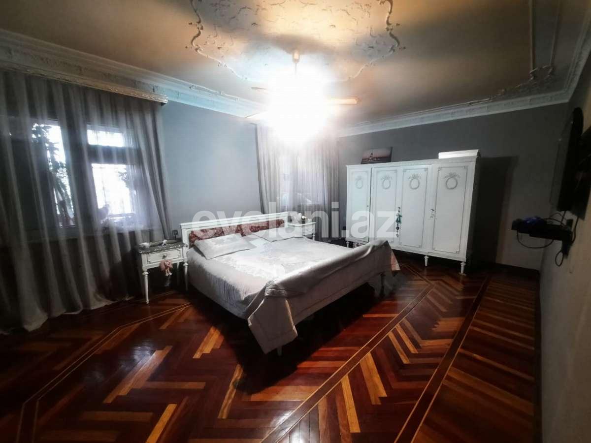 Satılır, köhnə tikili, 4 otaqlı, 100 m², Bakı, Nərimanov r, Nəriman Nərimanov m.