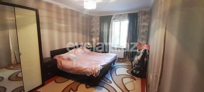 Satılır, köhnə tikili, 3 otaqlı, 90 m², Bakı, Yasamal r, İnşaatçılar m.