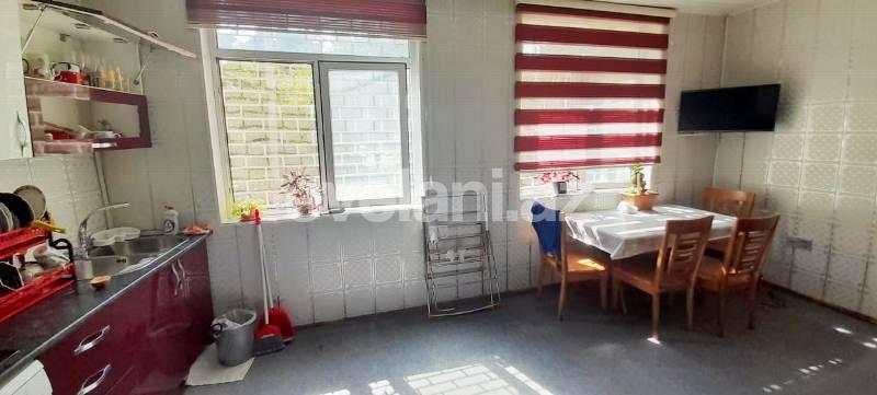 Satılır, köhnə tikili, 3 otaqlı, 90 m², Bakı, Yasamal r, İnşaatçılar m.