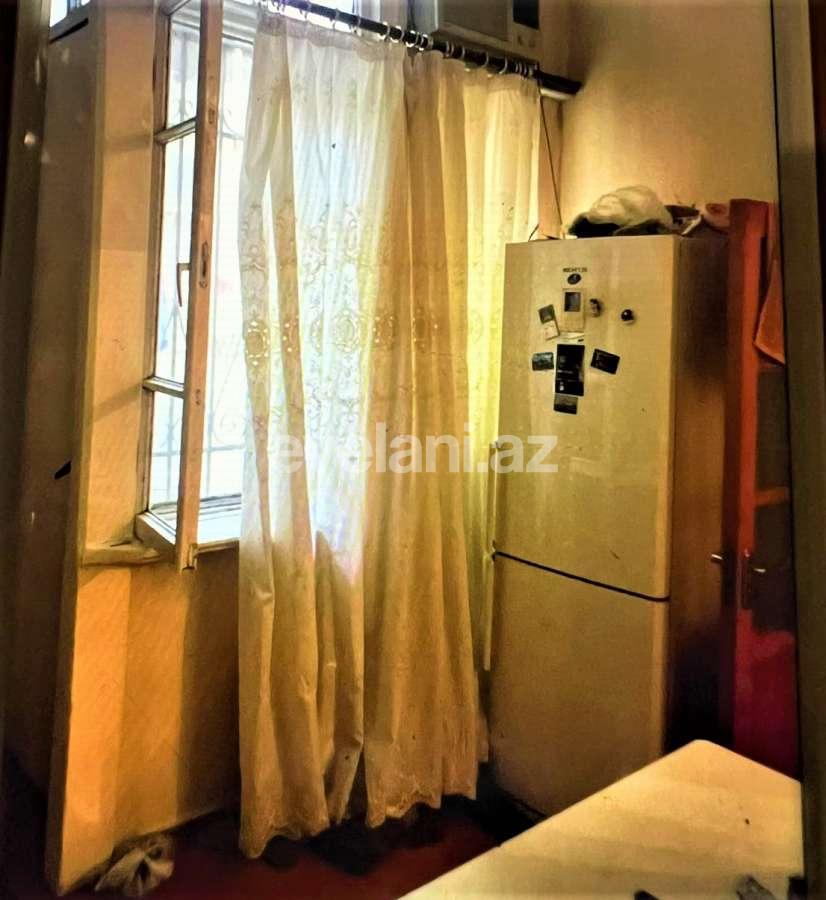 Satılır, köhnə tikili, 2 otaqlı, 47 m², Bakı, Səbail r, Sahil m.