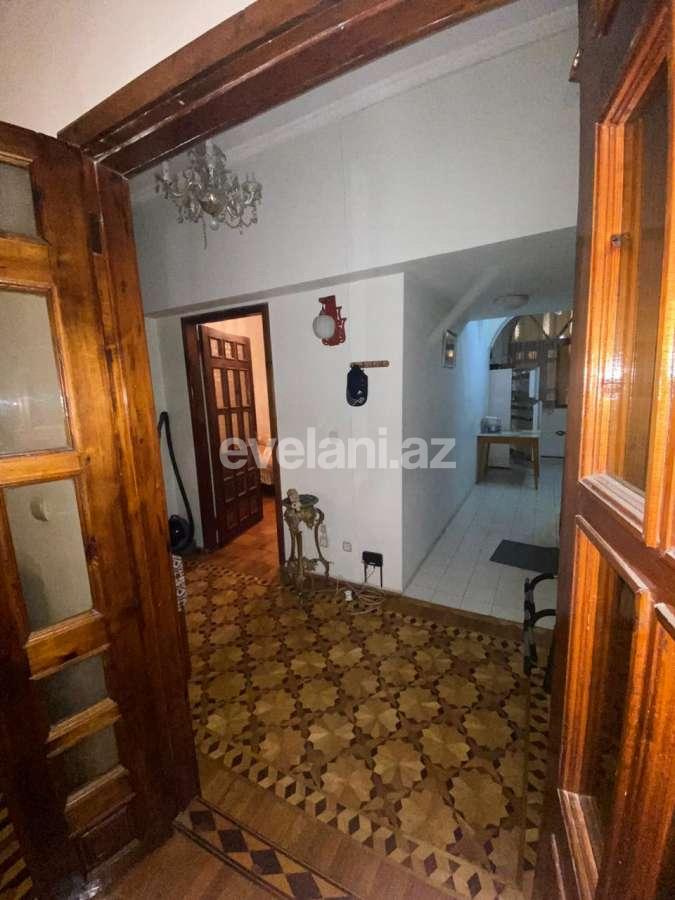 Rent, old building, 2 room, 80 m², Baku, Sabail r, Icheri Sheher m.