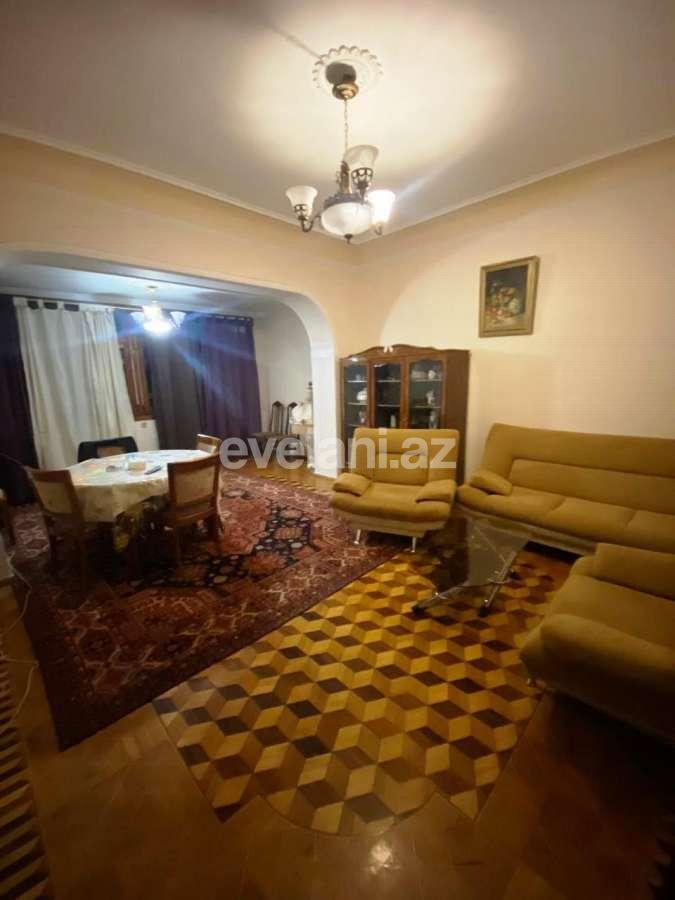 Rent, old building, 2 room, 80 m², Baku, Sabail r, Icheri Sheher m.