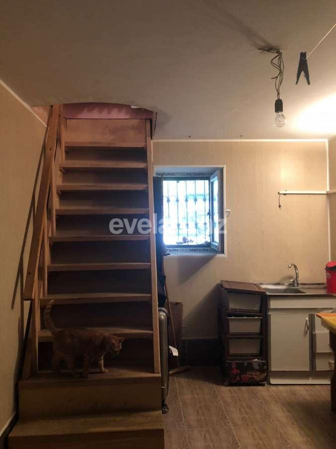 Satılır, köhnə tikili, 2 otaqlı, 53 m², Bakı, Binəqədi r, 9-cu mikrorayon q, Memar Əcəmi m.