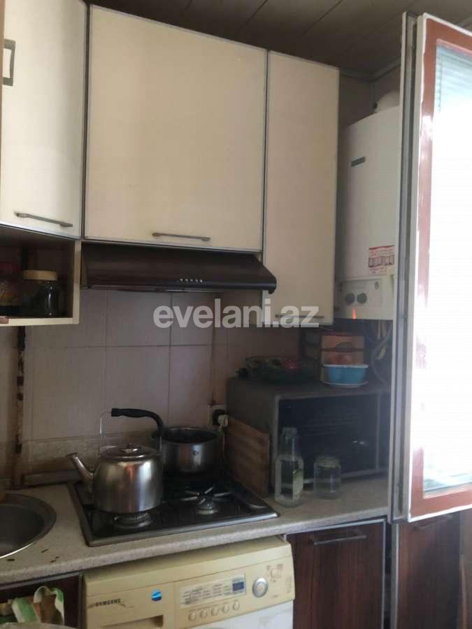 Satılır, köhnə tikili, 2 otaqlı, 53 m², Bakı, Binəqədi r, 9-cu mikrorayon q, Memar Əcəmi m.