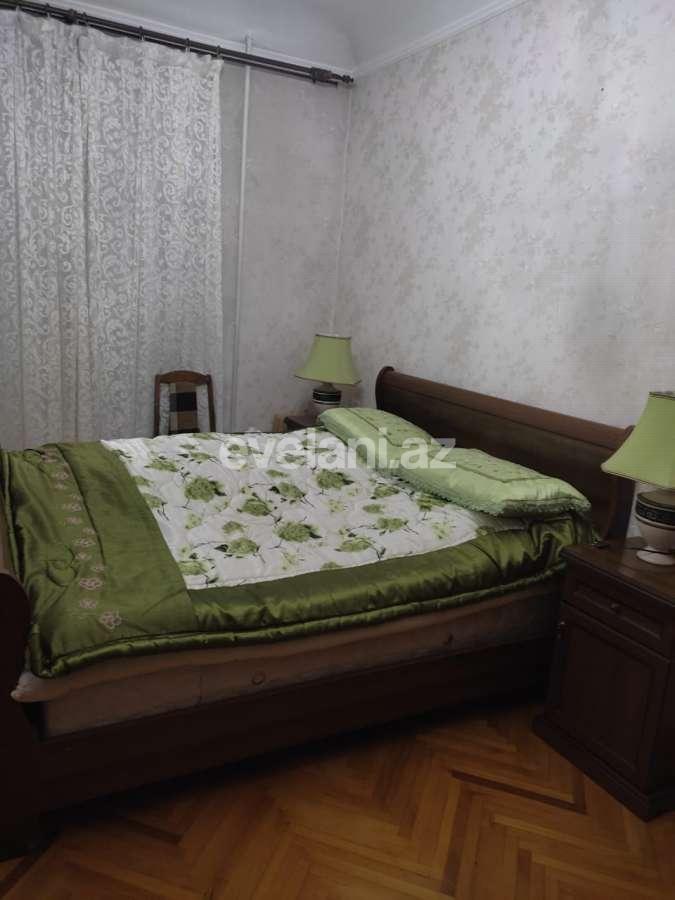 Rent, old building, 3 room, 100 m², Baku, Nasimi r, 8 November m.