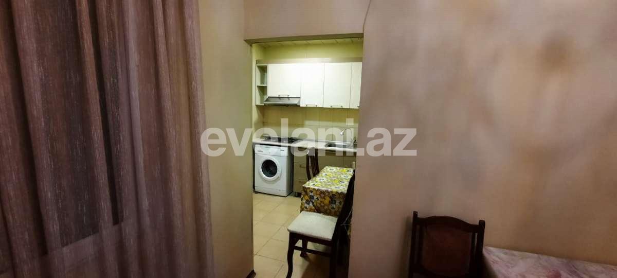 Kirayə verilir, köhnə tikili, 2 otaqlı, 44 m², Bakı, Nəsimi r, 4-cü mikrorayon q, Memar Əcəmi m.
